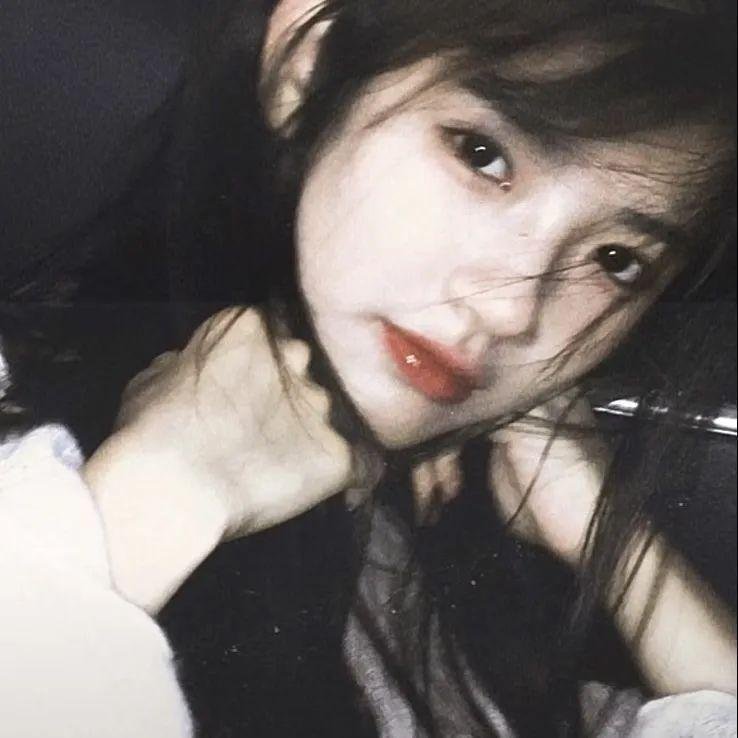 蕾丝炸弹